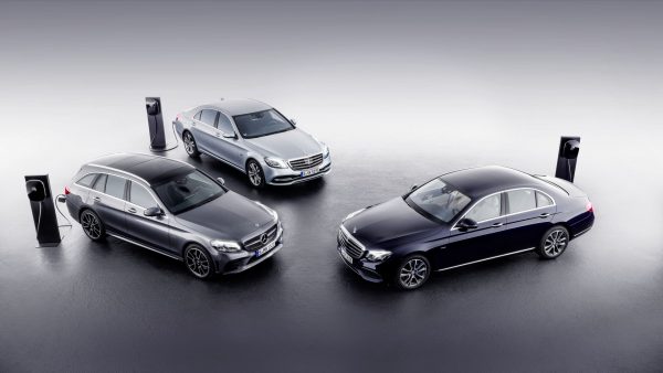 2019 sonunda 10 farklı hibrit Mercedes-Benz modeli