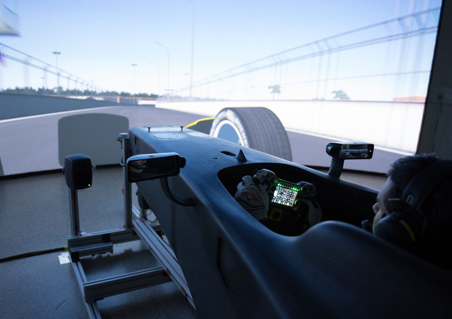 Audi pilotları Formula E’ye simülatörle hazırlanıyor