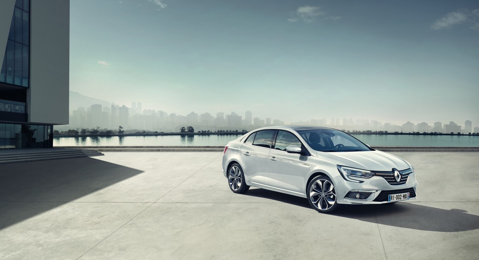 Renault’da 16 yaş ve üzeri araç sahiplerine fırsat