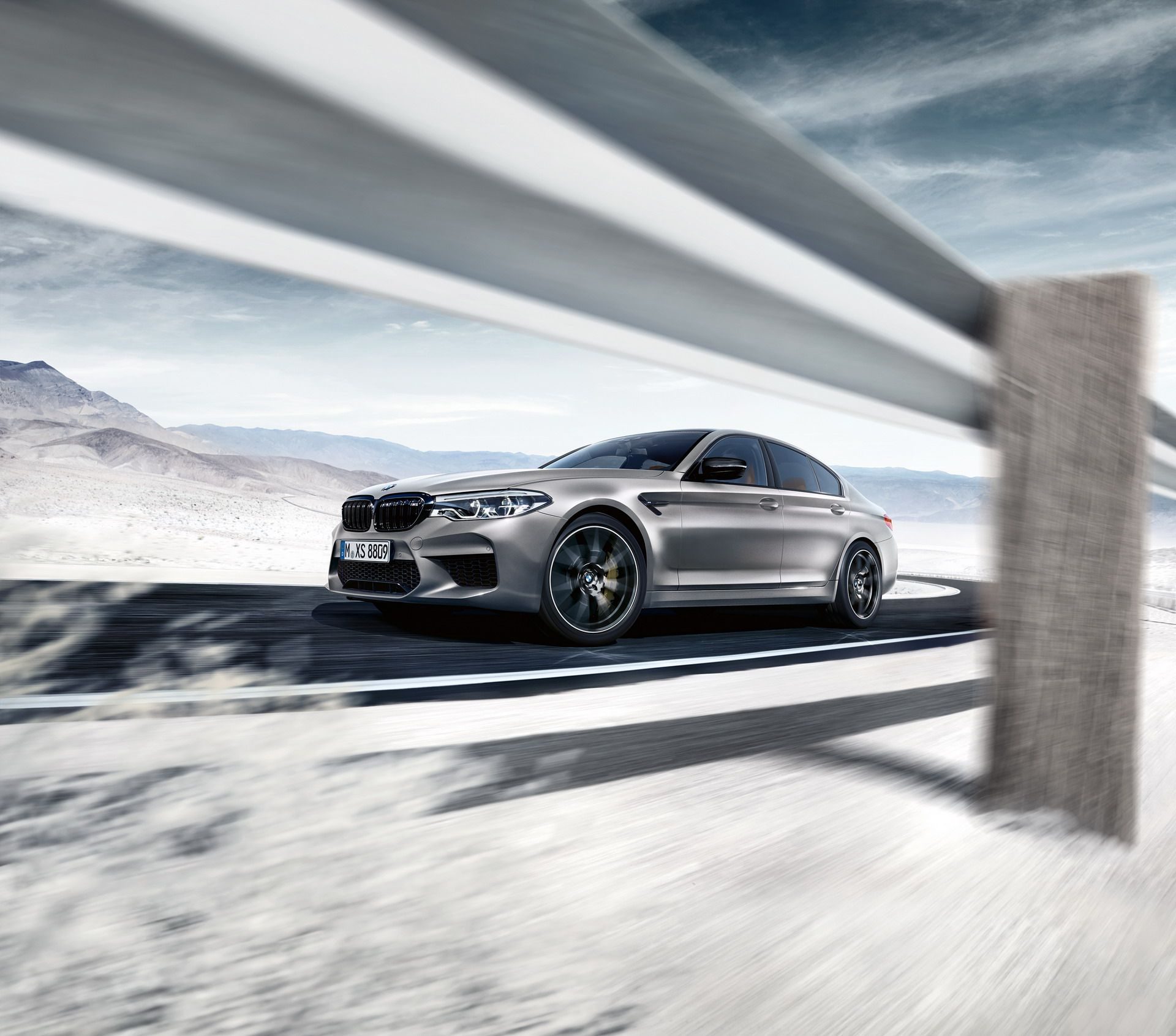 2019 M5 Competition 617 HP ile geldi
