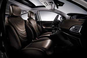 4_LANCIA YPSILON-4