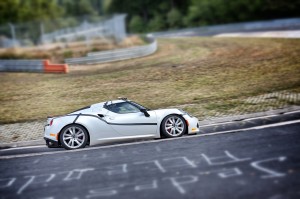 ALFA ROMEO 4C_3