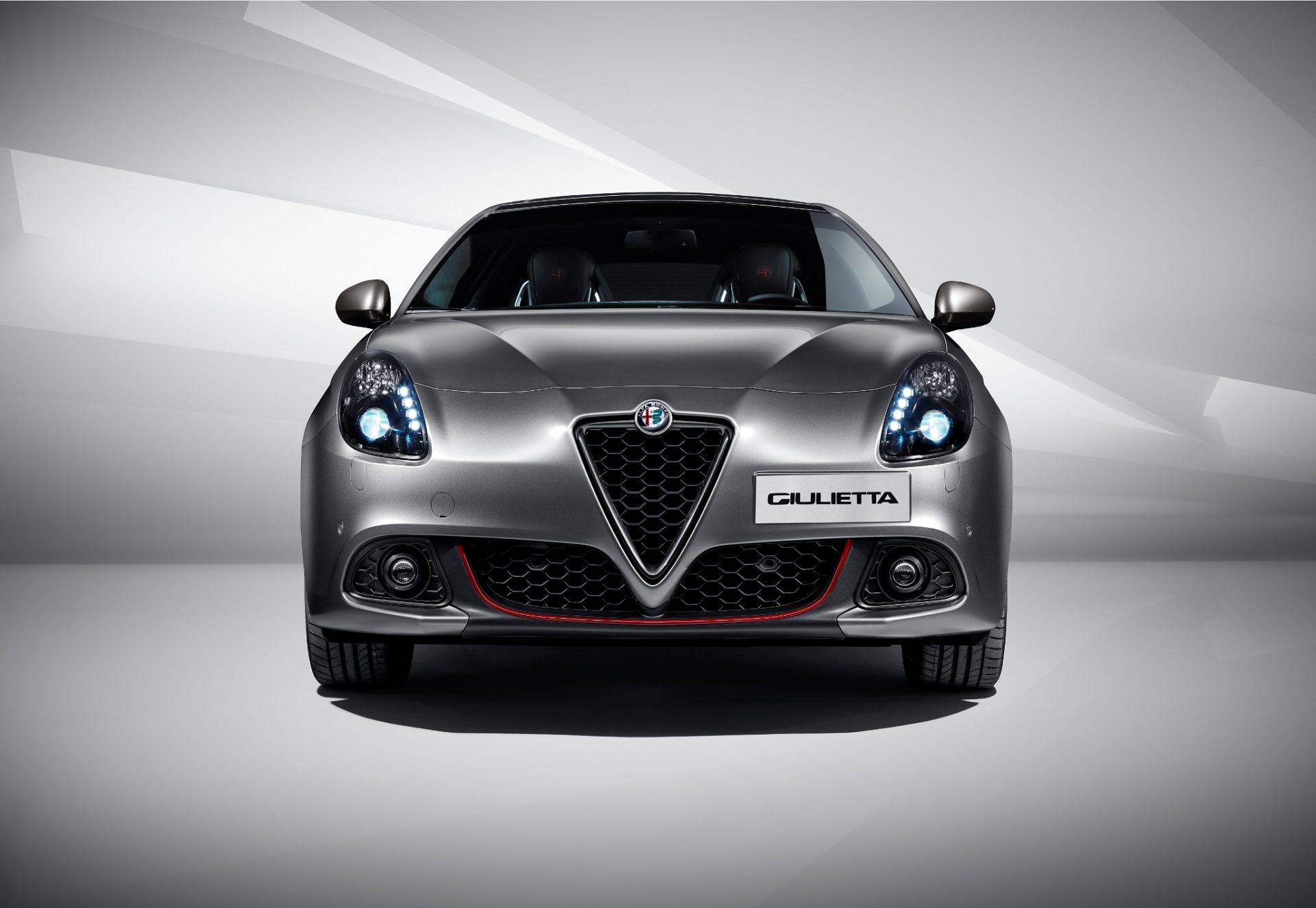 Alfa Romeo ’dan sürpriz kampanya