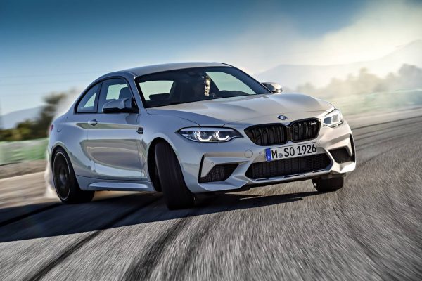 BMW M2 Competition 405 beygirle geliyor