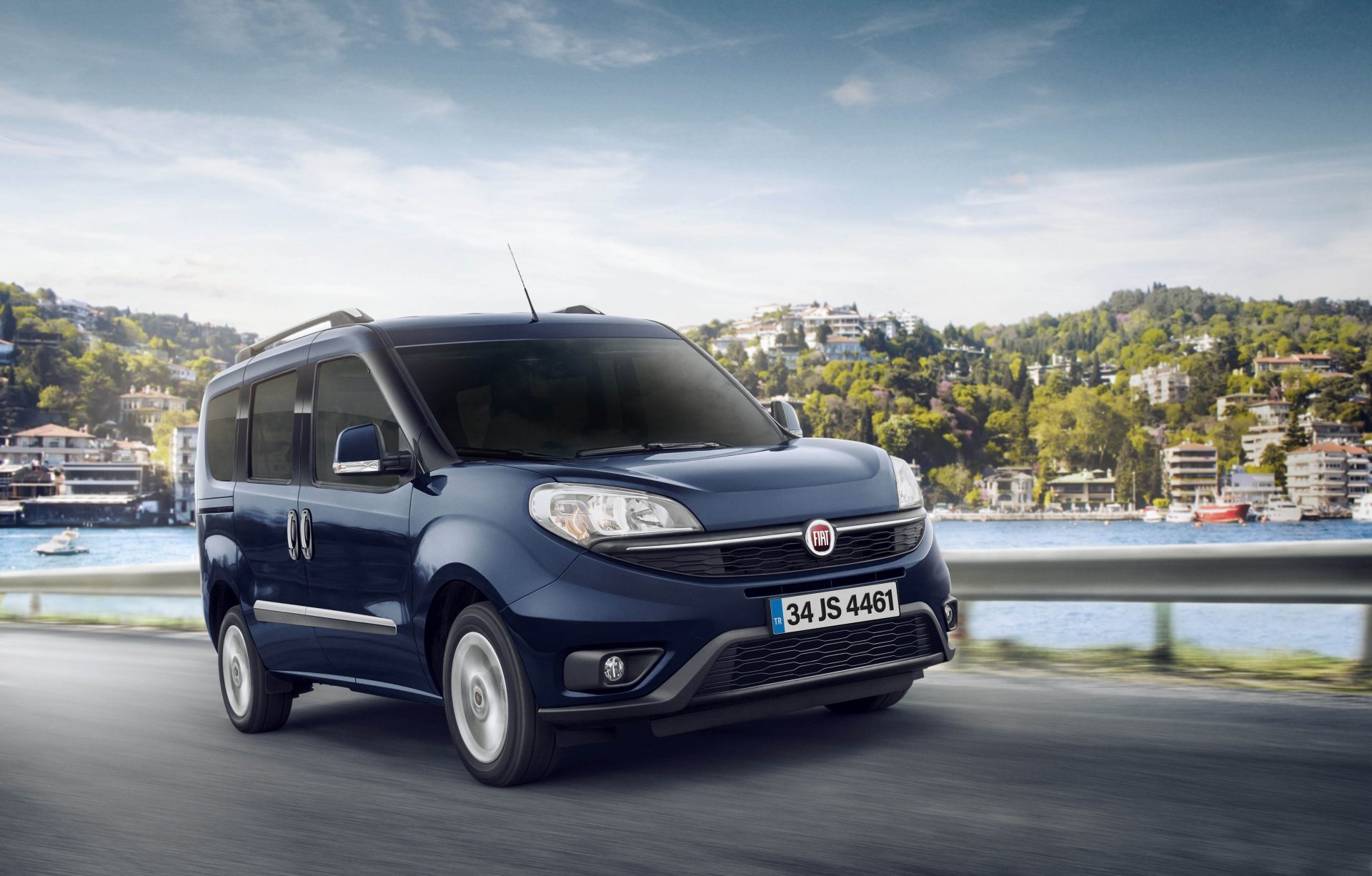 Fiat Doblo yeni 1.4 litrelik benzinli motora kavuştu