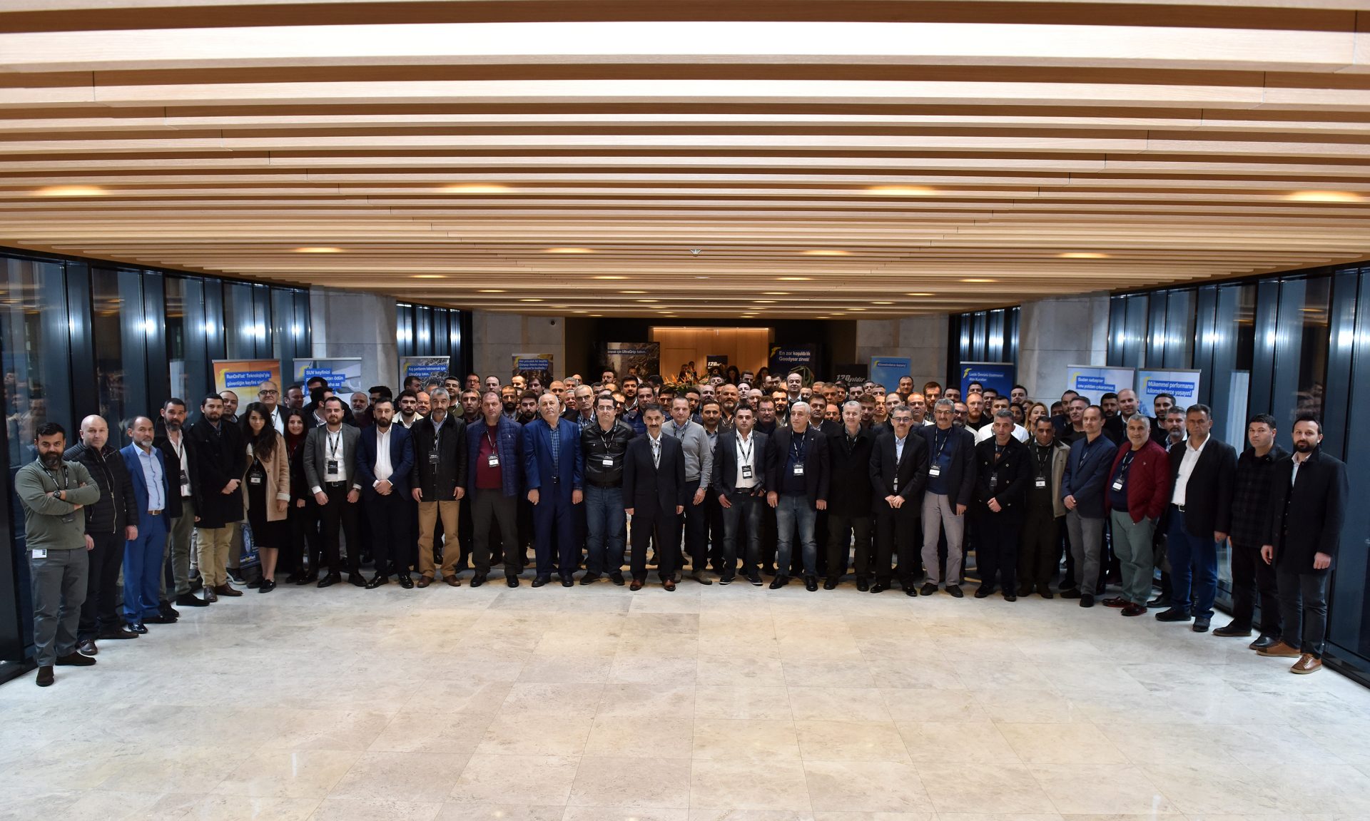 Goodyear Türkiye Bayileri, 2017 başarılarını kutlamak için İstanbul’da buluştu