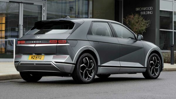 170 HP’LİK HYUNDAI IONIQ 5