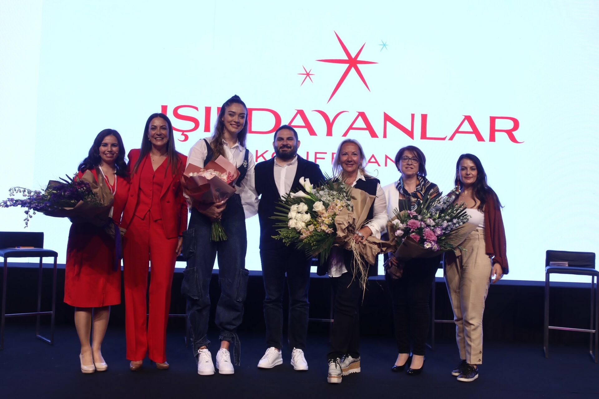 ‘IŞILDAYANLAR’ SHE’S MERCEDES SPONSORLUĞUNDA BULUŞTU