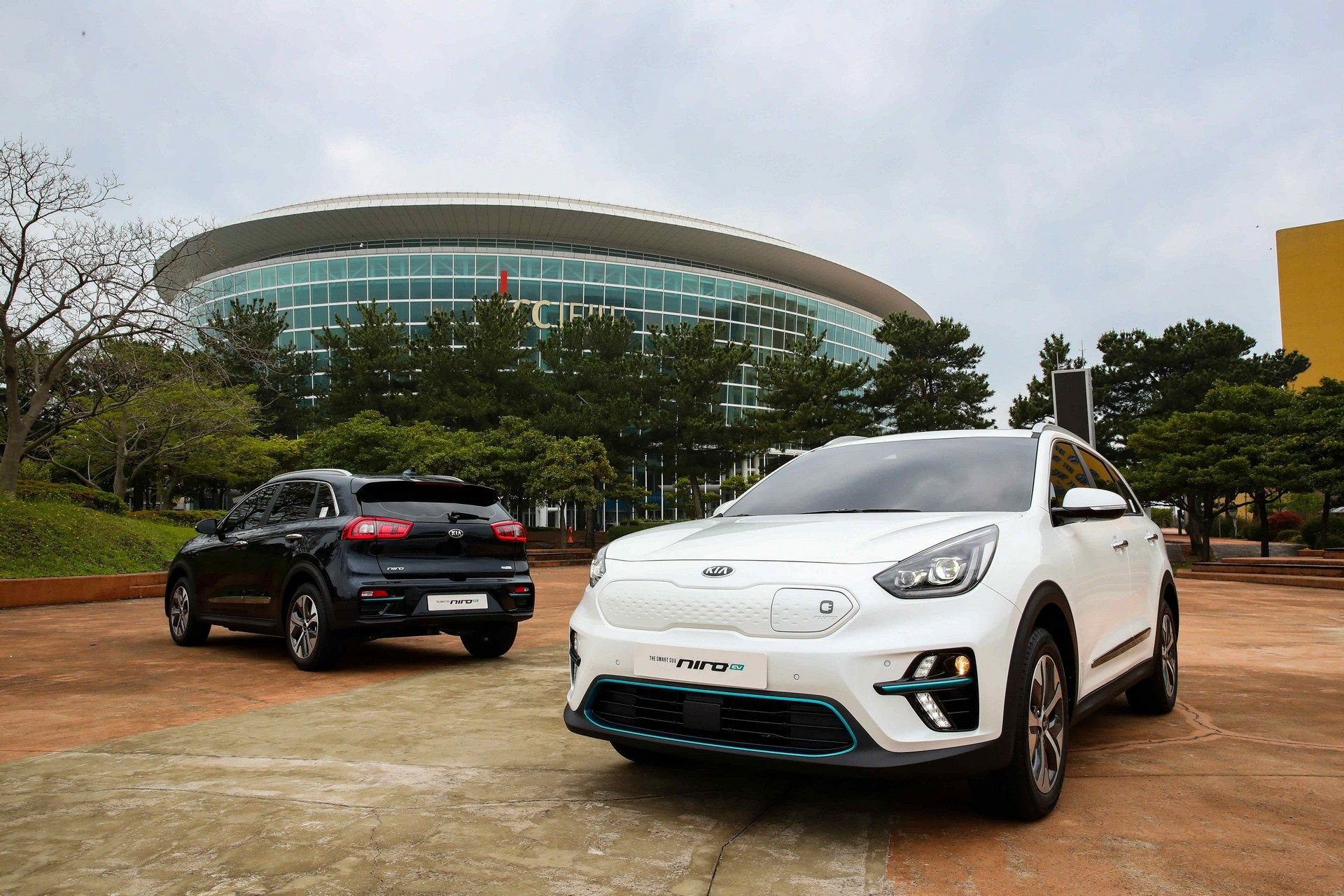 380 km menzilli Kia Niro EV tanıtıldı