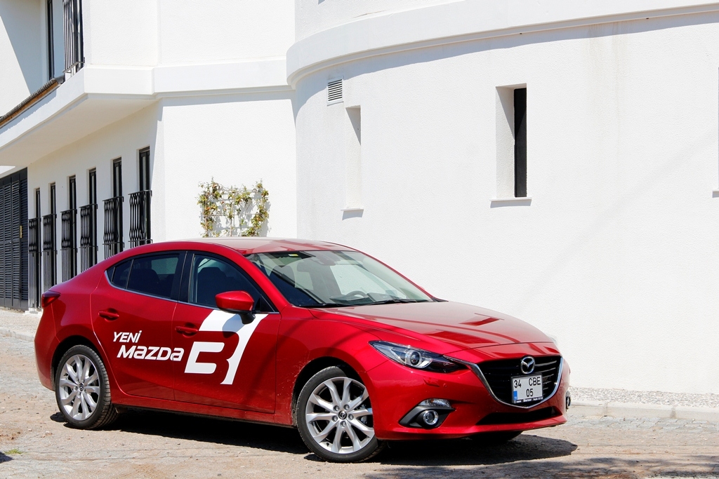 Mazda3 Türkiye’de Satışa Sunuldu