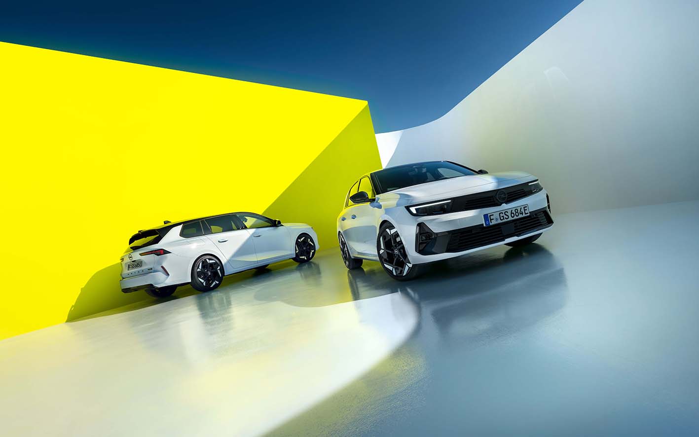 YENİ OPEL ASTRA GSe ve ASTRA SPORTS TOURER GSe TANITILDI