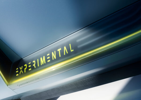 OPEL’DEN YENİ KONSEPT: EXPERIMENTAL