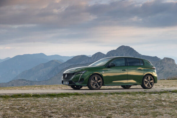 Yeni Peugeot 308 |  En İyisi Olmaya Aday | İlk Sürüş