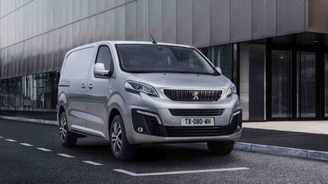 YENİ PEUGEOT EXPERT