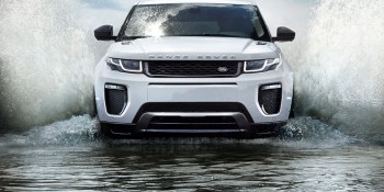 Jaguar ve Land Rover Türkiye’de Atakta