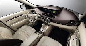 Renault_43574_global_en-1
