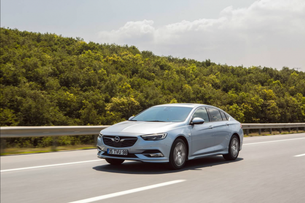 Test Opel Insignia Grand Sport
