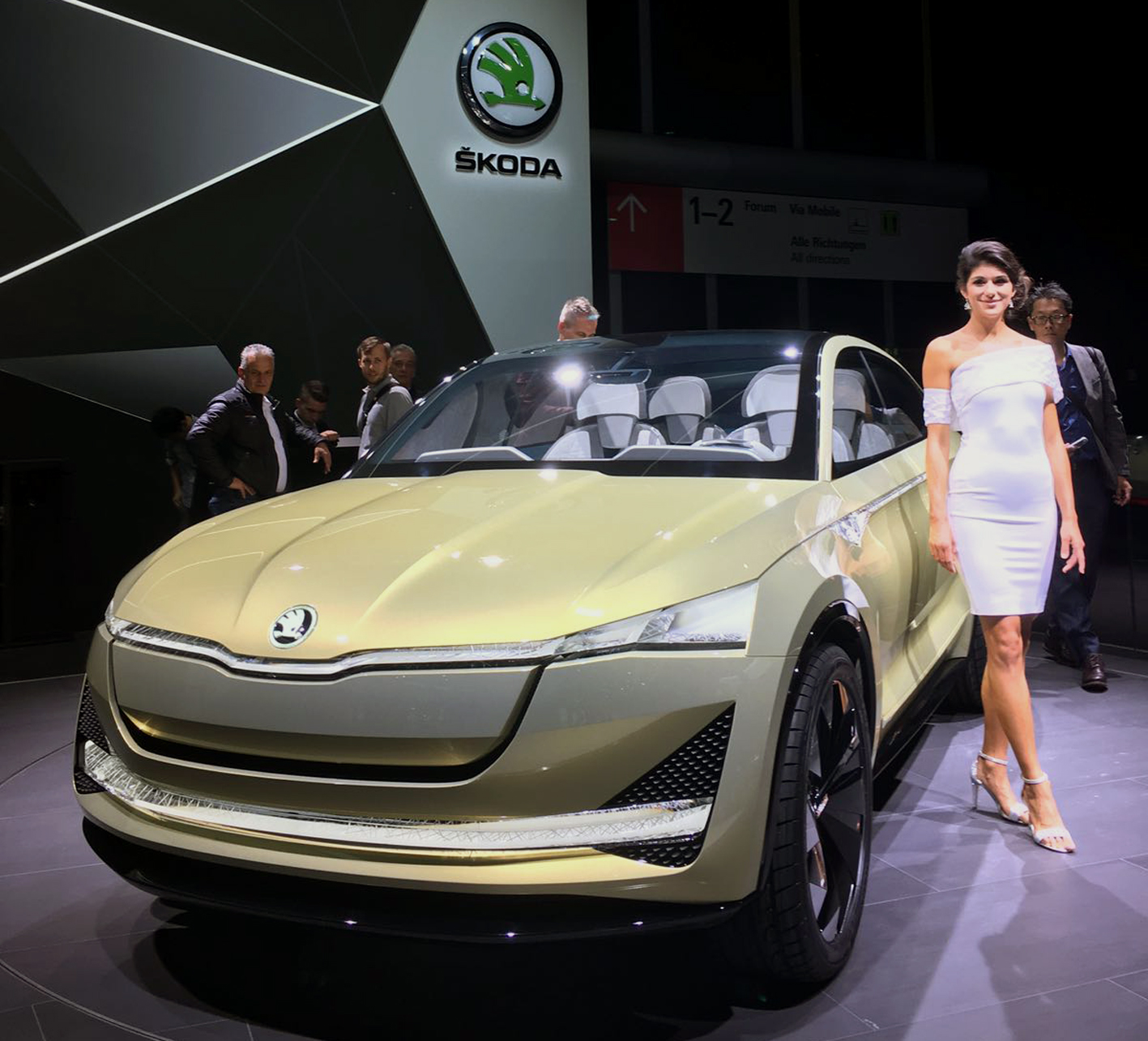 Skoda Karoq Frankfurt’tan yola çıktı