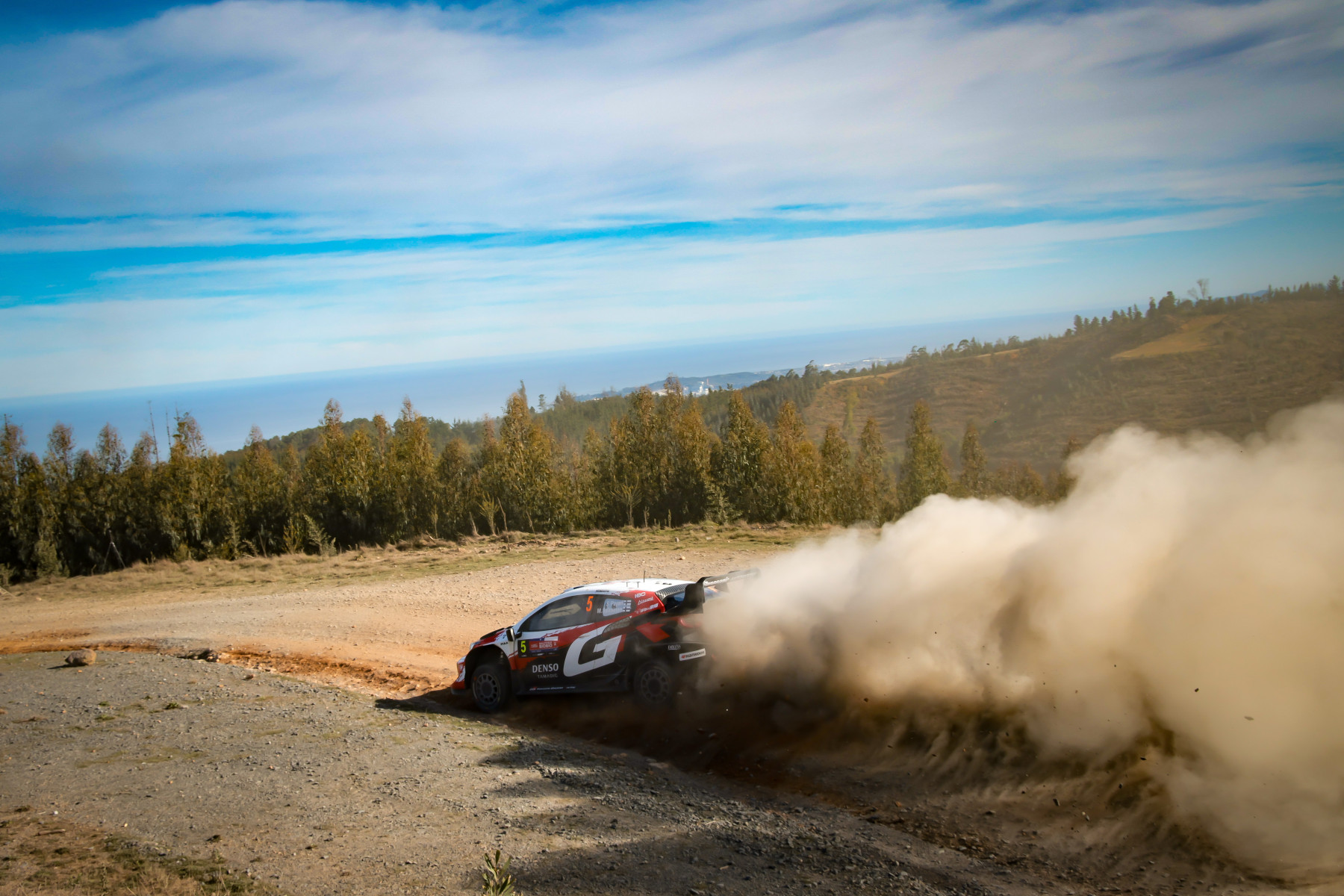 Toyota WRC’de Üst Üste 6’ncı Kez Dünya Şampiyonu 