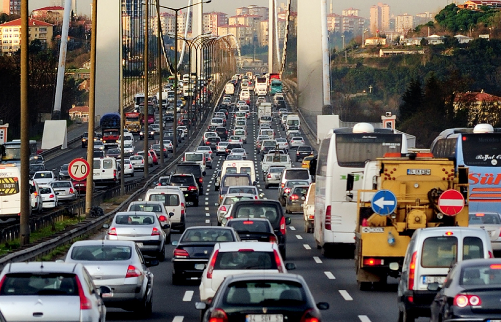 Trafikte Kalp Krizi Geçirmemek İçin Dikkat