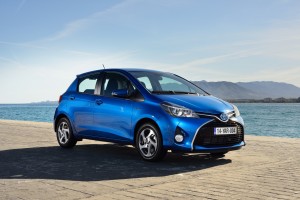 Yaris Hybrid (1)