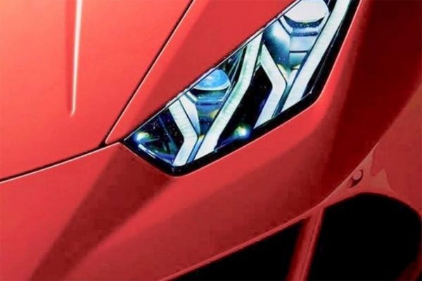 Huracan makyajlanıyor