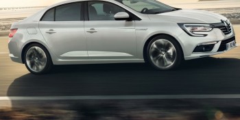 RENAULT’DAN KASIM’A ÖZEL KAMPANYA