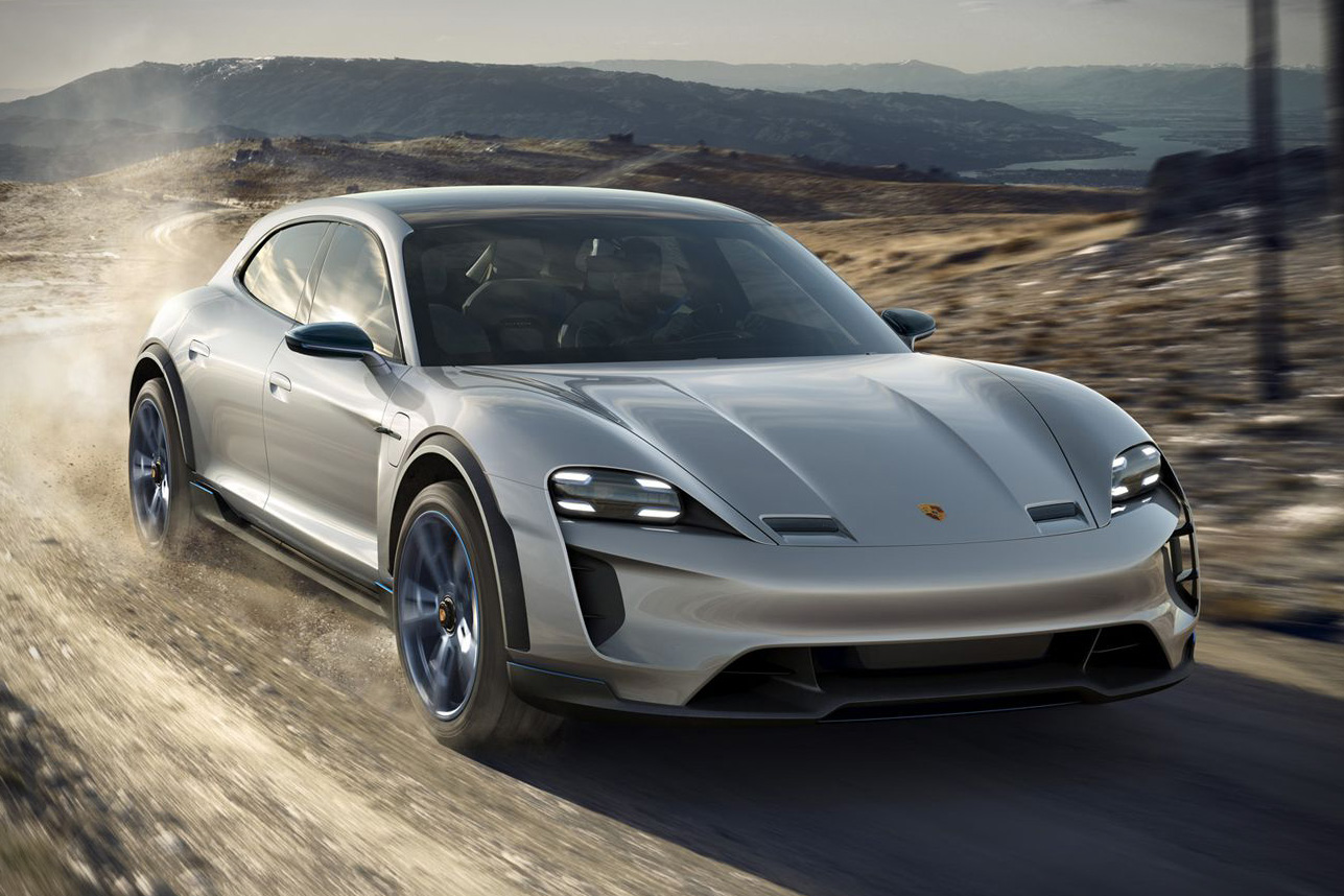 Porsche Mission-E Cross Turismo 2021’de gelebilir